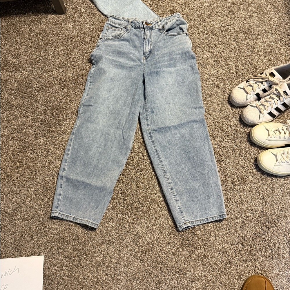 Stylish Light Blue Boyfriend Jeans